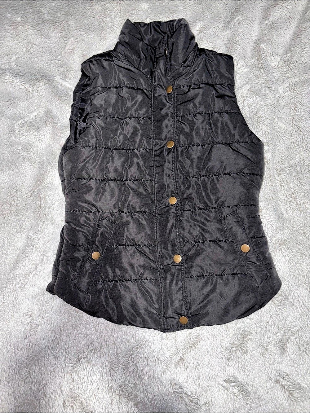 Love Tree Full-Zip Puffer Vest